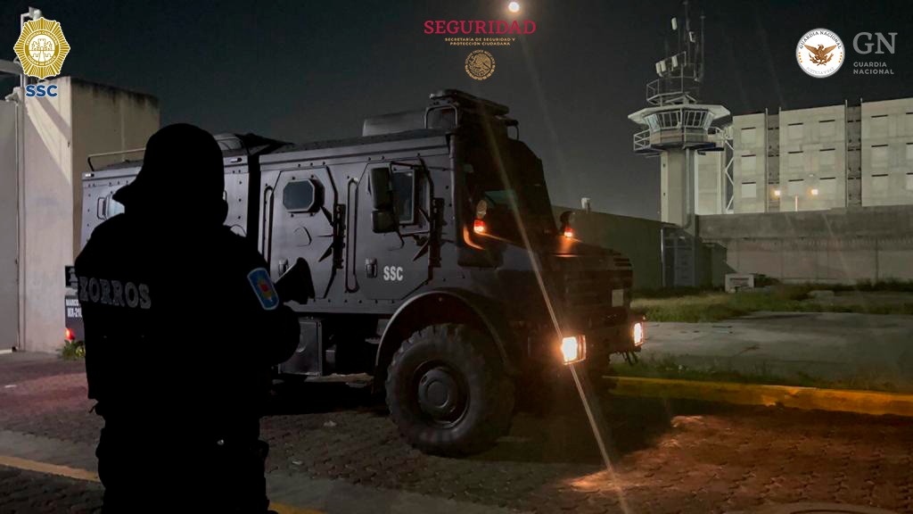 TRASLADAN A 49 REOS DE CDMX A PENALES FEDERALES (13).jpeg
