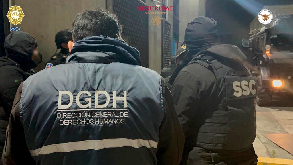 TRASLADAN A 49 REOS DE CDMX A PENALES FEDERALES (11).jpeg