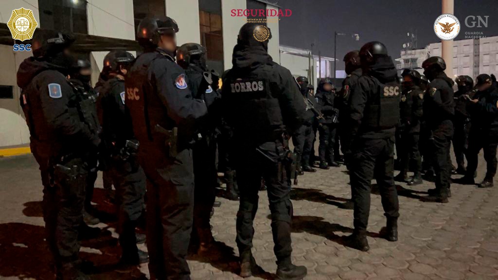 TRASLADAN A 49 REOS DE CDMX A PENALES FEDERALES (12).jpeg